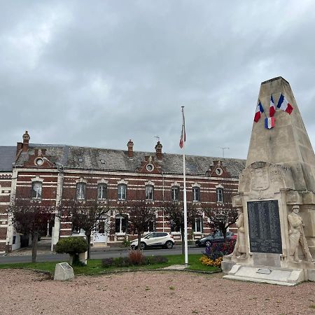Hotel Le Conde Montdidier  Exteriér fotografie